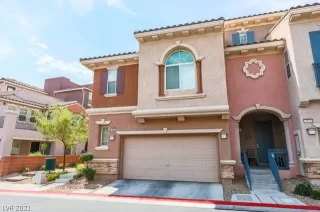 Photo #1: 2317660 Listing