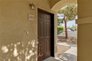 Photo #3: 2317673 Listing 