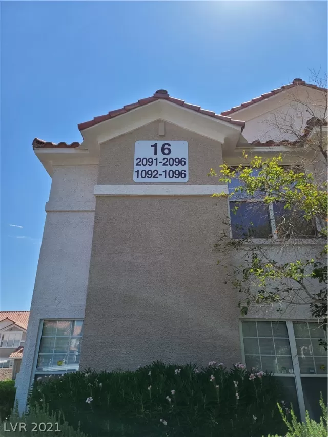 MLS: 2317749 Condo For Sale