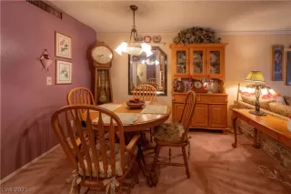 Photo #5: 2317767 Listing 