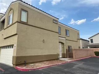 Photo #1: 2317795 Listing 