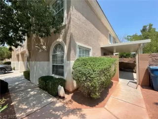 Photo #2: 2317869 Listing 