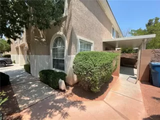 Photo #4: 2317869 Listing 