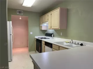 Photo #6: 2317869 Listing 