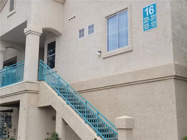 MLS: 2317880 Condo For Sale