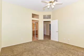 Photo #6: 2317963 Listing 