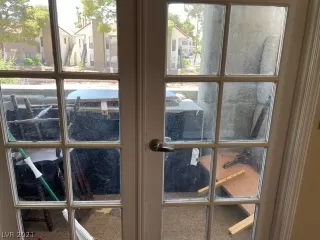 Photo #4: 2317983 Listing