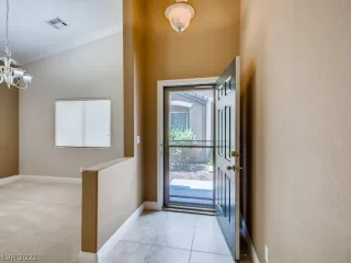 Photo #3: 2317994 Listing 