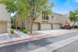 Photo #2: 2318011 Listing 