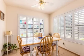 Photo #2: 2318055 Listing 