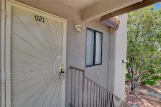 Photo #1: 2318257 Listing