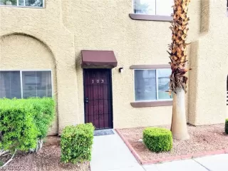 Photo #1: 2318265 Listing 