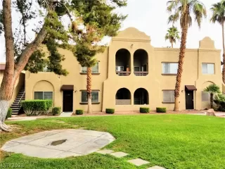 Photo #3: 2318265 Listing 