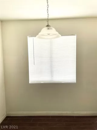 Photo #6: 2318291 Listing 