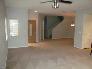 Photo #3: 2318366 Listing 