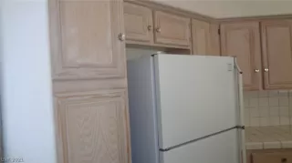 Photo #2: 2318469 Listing