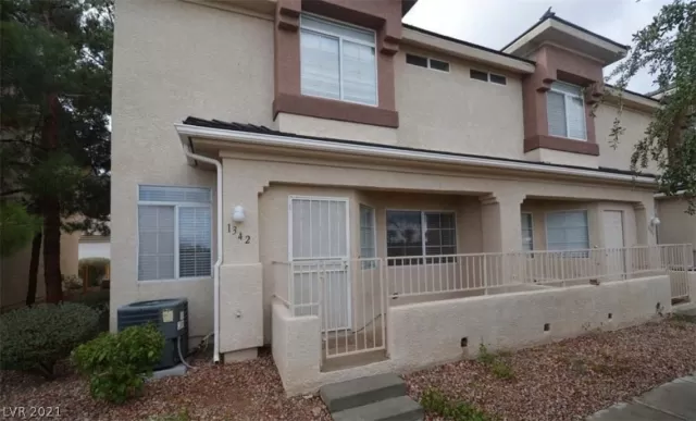 MLS: 2318487 Condo For Sale