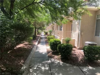 Photo #1: 2318487 Listing 