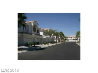 Photo #4: 2318494 Listing 