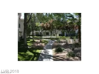 Photo #5: 2318494 Listing 