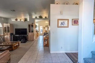 Photo #3: 2318513 Listing 