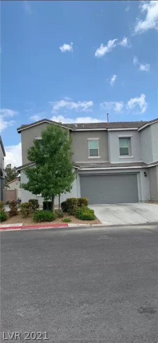 Photo #1: 2318633 Listing