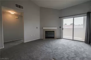 Photo #3: 2318656 Listing 