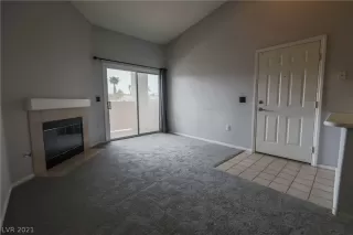 Photo #4: 2318656 Listing 