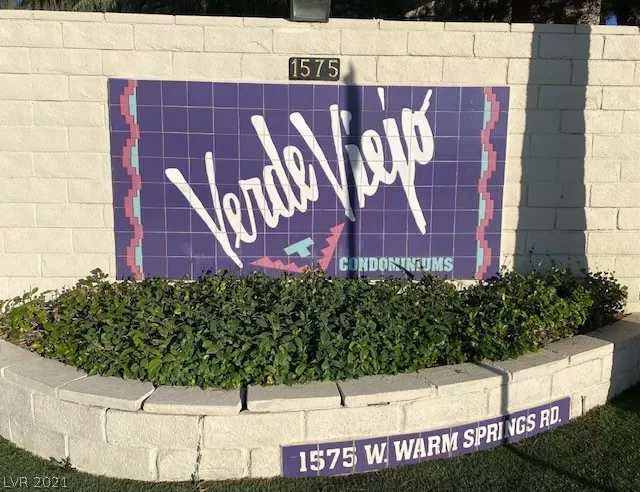 MLS: 2318672 Condo For Sale