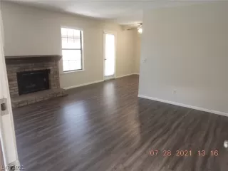 Photo #1: 2318848 Listing 