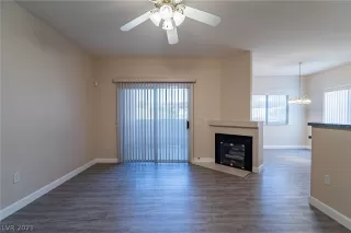 Photo #4: 2318860 Listing 