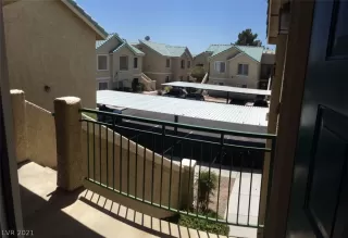 Photo #1: 2318904 Listing