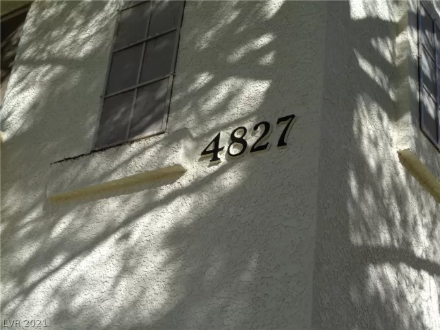 MLS: 2318929 Condo For Sale