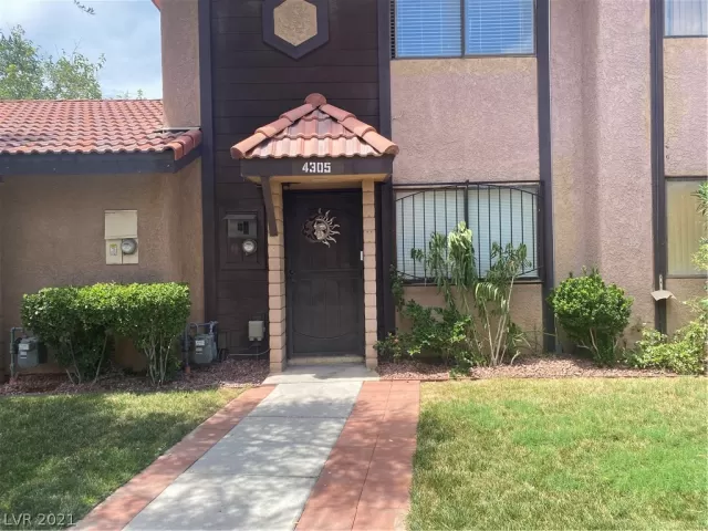 MLS: 2318951 Condo For Sale