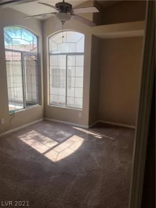 Photo #4: 2319016 Listing