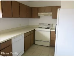 Photo #3: 2319023 Listing 