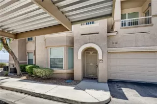 Photo #2: 2319029 Listing