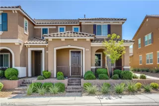 Photo #1: 2319066 Listing 