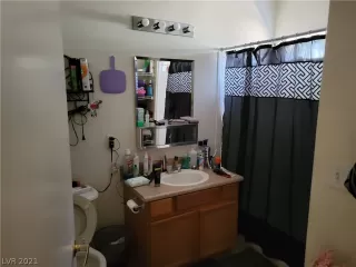 Photo #4: 2319072 Listing