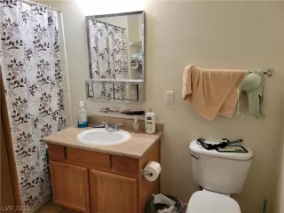 Photo #2: 2319074 Listing