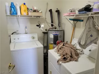 Photo #3: 2319074 Listing