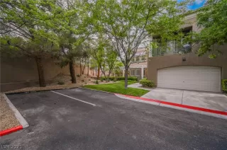 Photo #6: 2319093 Listing 