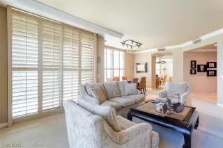 Photo #2: 2319099 Listing 