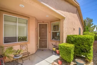 Photo #1: 2319109 Listing 