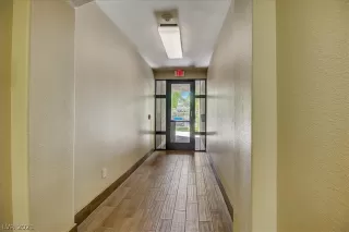 Photo #6: 2319172 Listing 