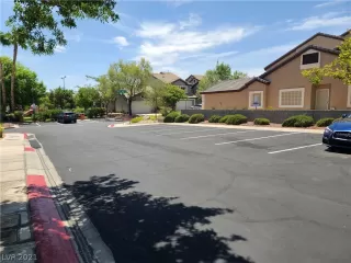 Photo #4: 2319254 Listing