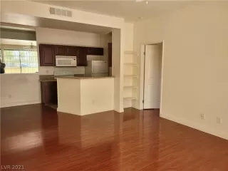 Photo #4: 2319260 Listing 