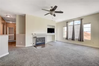 Photo #3: 2319300 Listing