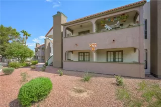 Photo #2: 2319301 Listing