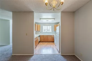 Photo #3: 2319331 Listing